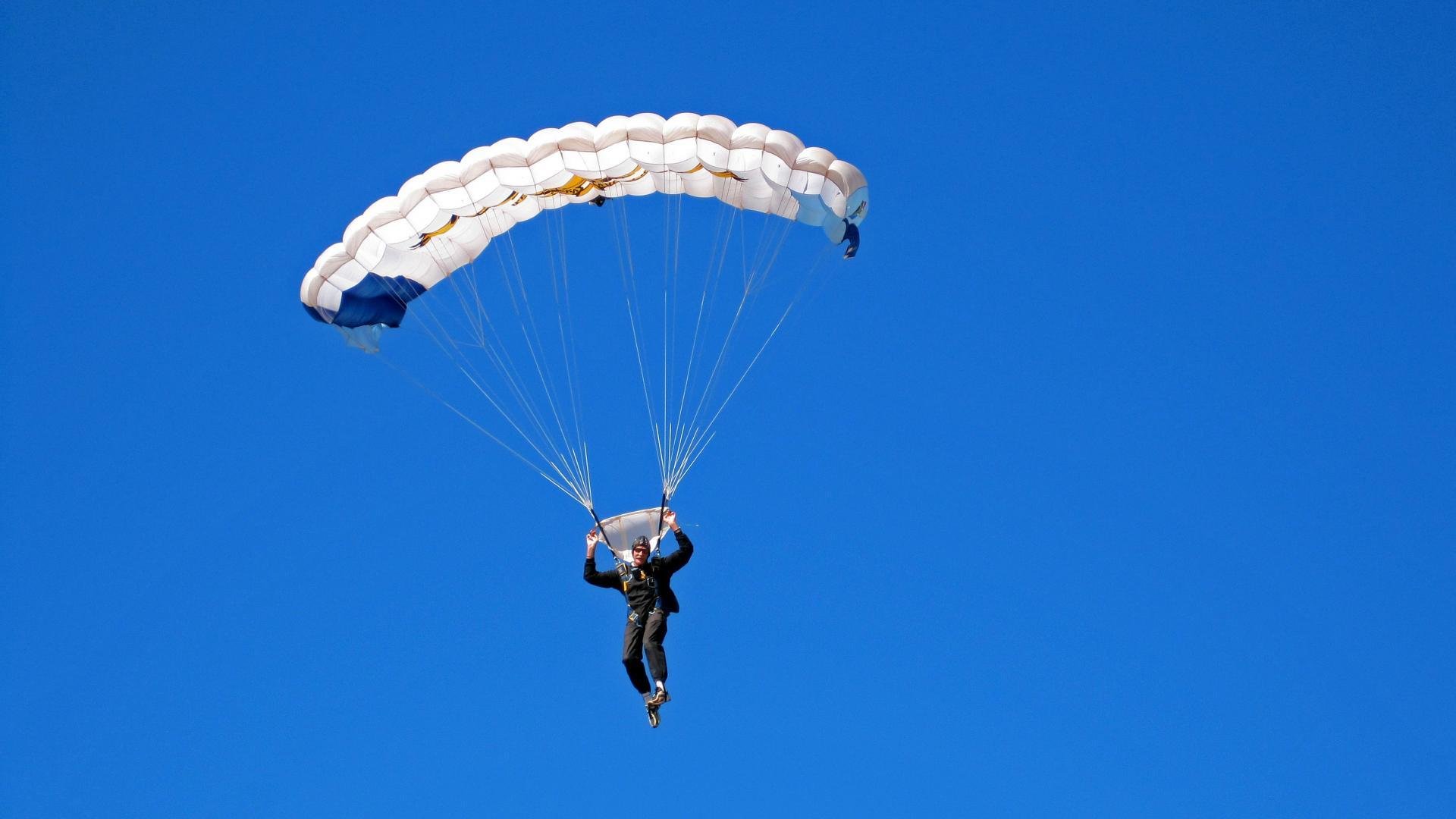 津门鏖战巴蜀，詹姆斯火上浇油—天津男篮力克四川的背后故事